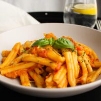 pasta con tomate