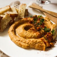 Hummus de pimientos rojos